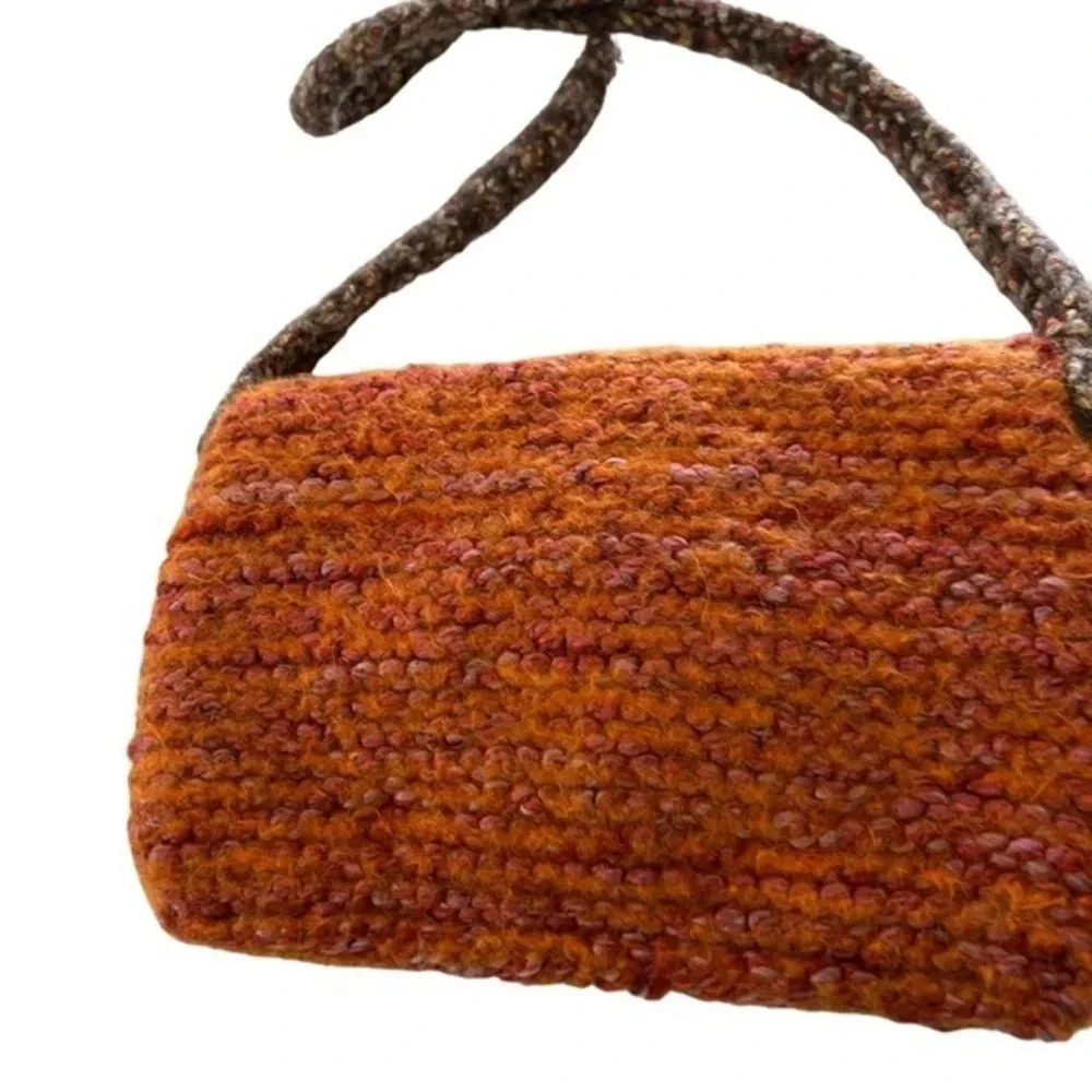 Vintage Boiled Wool Crocheted Rose‎ Crossbody Bag - Picture 2 of 4